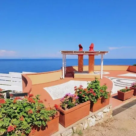 Casa Le Terrazze Capo D'arco